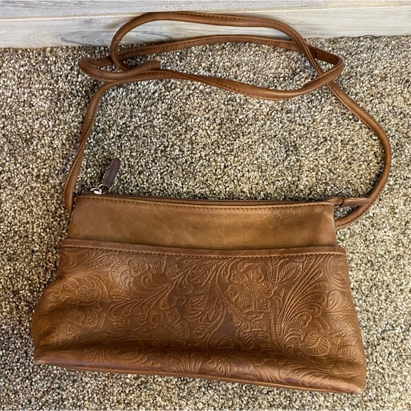 ILI New York Cheyenne East West Crossbody Bag Brown Tooled Leather Handbag - Picture 4 of 13